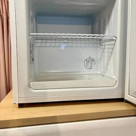 70m2 Grosse Moderne Apartament